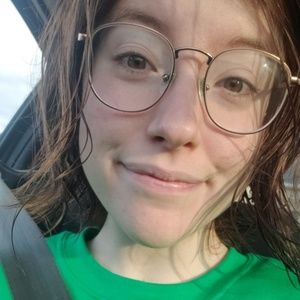 Meet your Posher, Jade